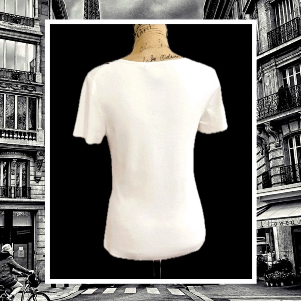 Cable & Gauge White Blouse with Black Accents - Picture 2 of 3